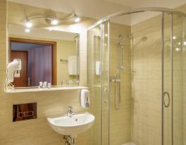 KRAKUS viešbutis Krokuvoje apgyvendinimas restoranas atostogų vandens parkas Krokuvoje